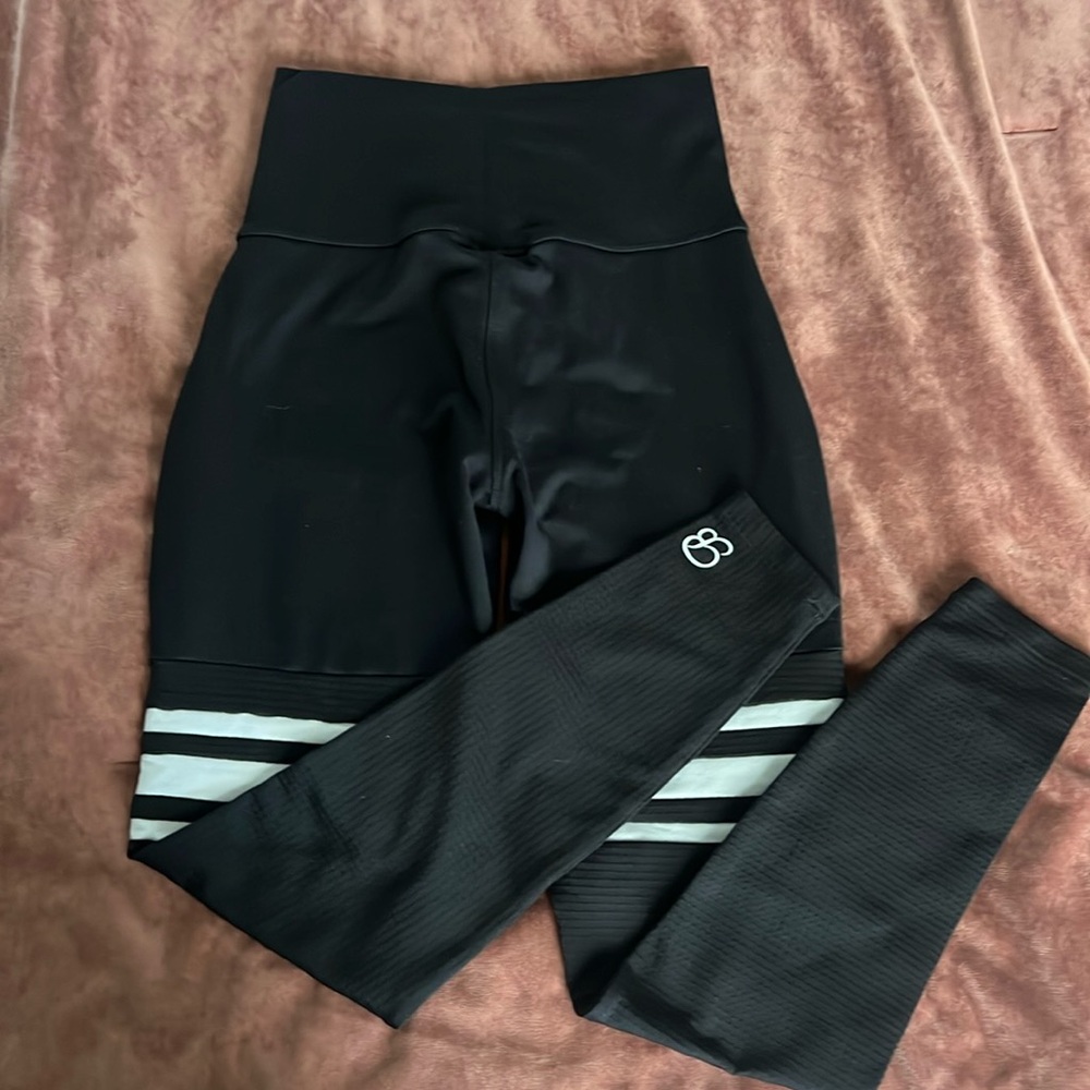 Bombshell scrunch thigh high leggings